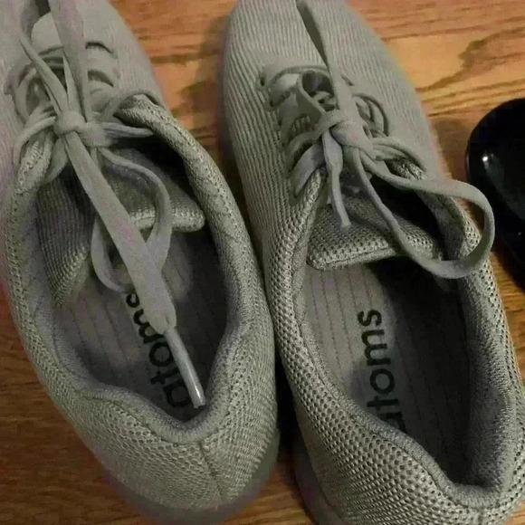 Atoms Model 000 Grey Everyday Shoe, Mens Size 6.5, Womens Size 8 - Picture 9 of 10